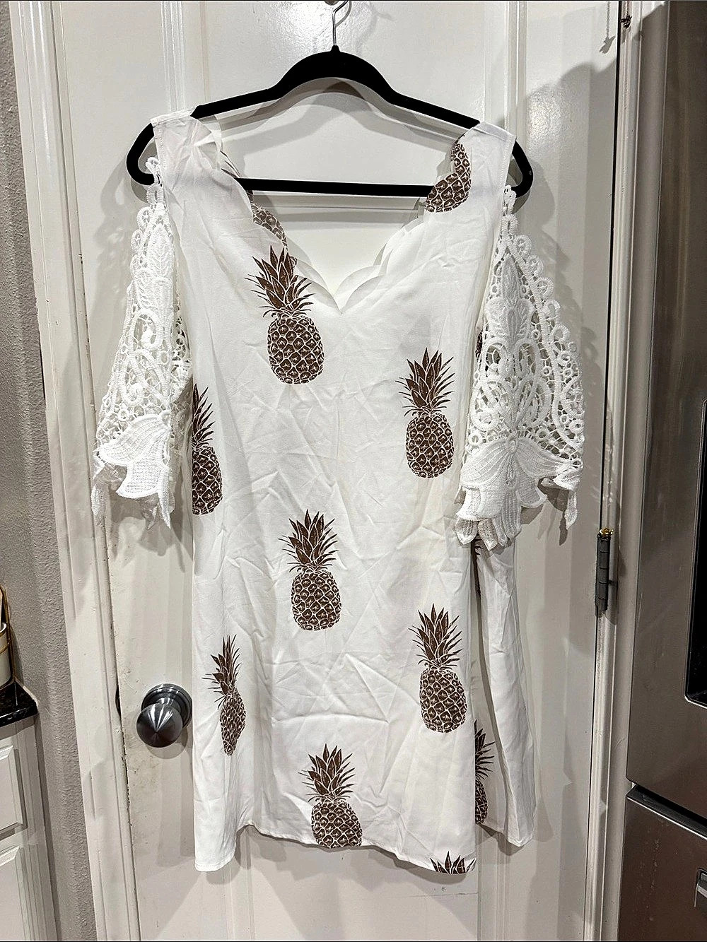 SHEIN Pineapple Print Contrast Guipure Lace Cold Shoulder Dress Lace Cold